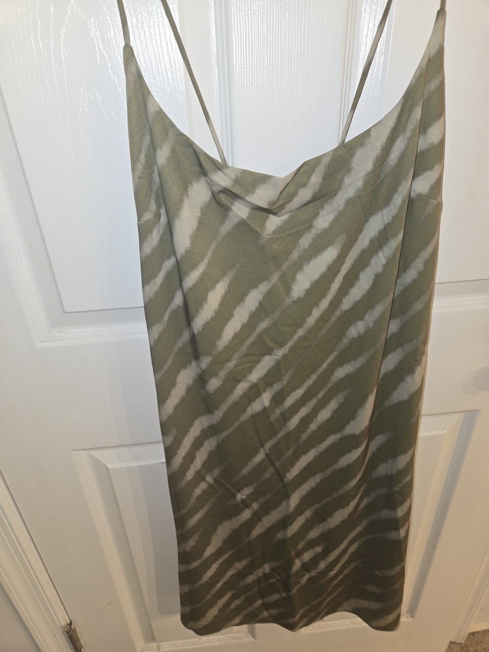 Abercrombie & Fitch Womens XL Olive and Cream Zebra Slip Dress. New